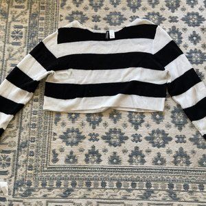 H&M striped cropped sweater / Size medium